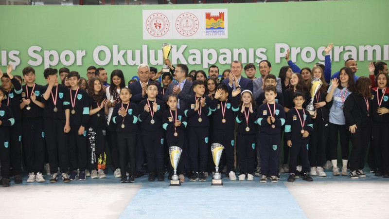 Arısoy: 'Zeytinburnu Kış Spor Okulları Çocuklara Çok Şey Kattı'
