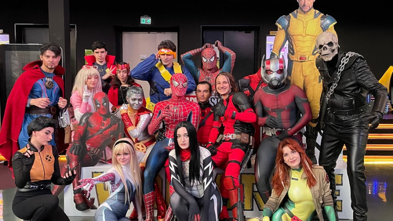 Deadpool & Wolverine Filminin Cosplayer’lı Gösterimine Yoğun İlgi!