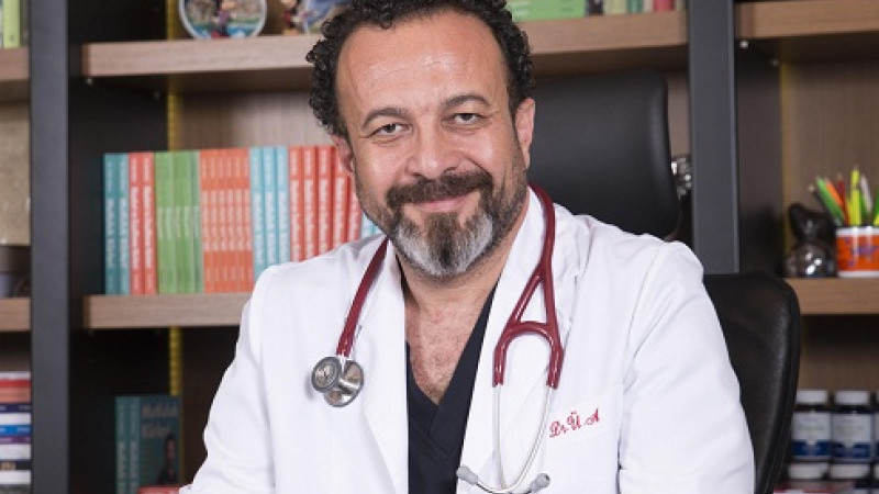 Dr. Ümit Aktaş’tan Kız Öğrencilere Anlamlı Destek…