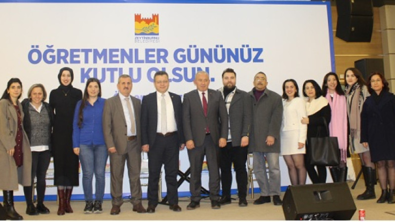 Zeytinburnu'nda Öğretmenler Günü Coşkuyla Kutlandı!