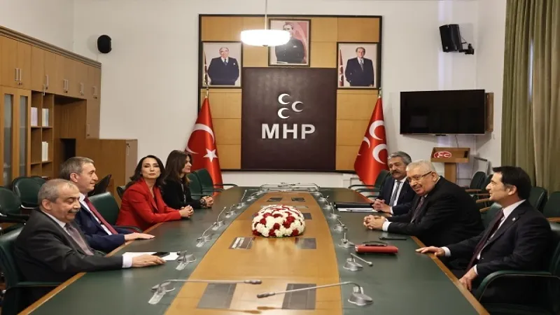 DEM Heyeti MHP İle Görüştü