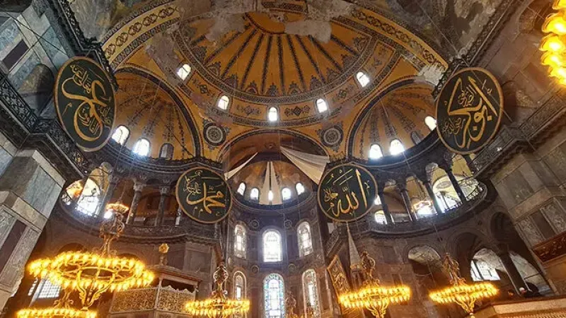 İstanbul’da Tarihi Çağrı: İslam Âlimleri Ayasofya’dan Dünyaya Seslendi