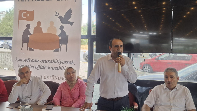  Sait Üstündağ’dan Barış Sürecine Güçlü Destek: “Esenyurt’tan Güçlü Bir Ses Yükselsin”
