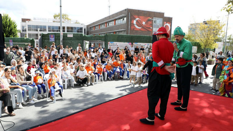 Eyüpsultan'da Sokaklar Dönüşüyor
