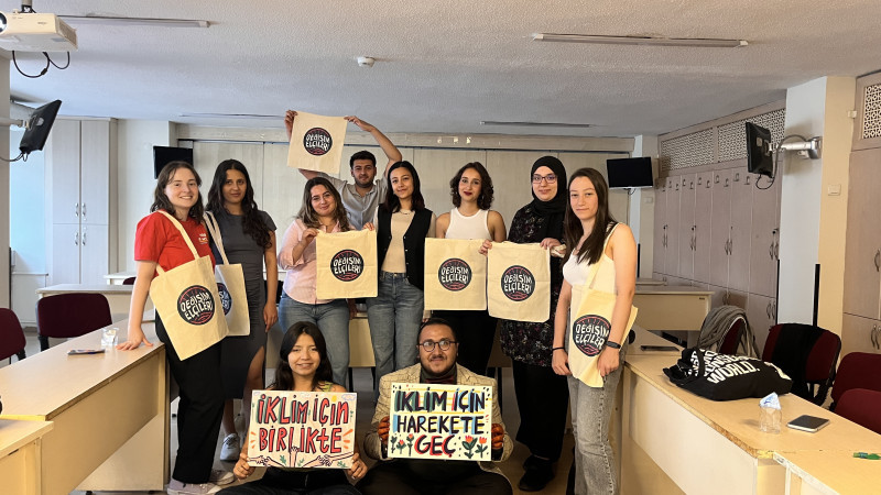 Değişim Elçisi Gençler Kararlı: “İklim Krizine Karşı Seyirci Değil, Çözümün Parçası Olmak İstiyoruz”