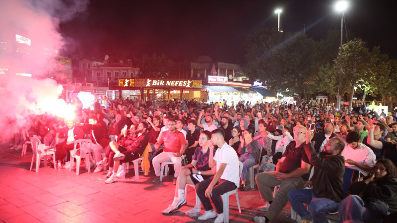 Teşekkürler 12 Dev Adam