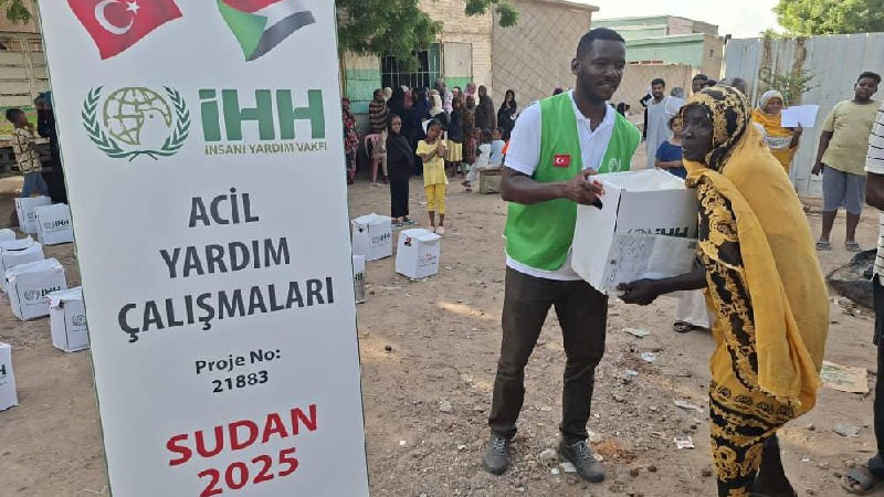 İHH, Sudan’da 4 buçuk milyondan fazla kişiye yardım ulaştırdı
