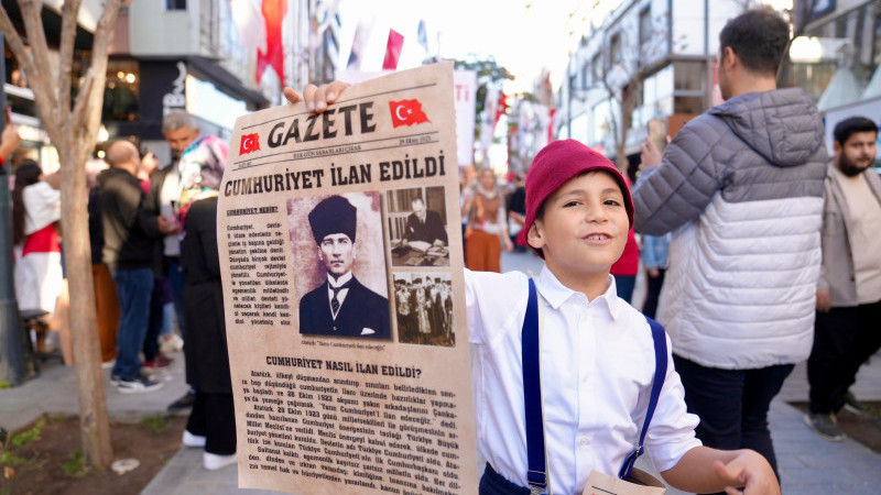 AVCILARLILAR CUMHURİYET BAYRAMINI COŞKUYLA KUTLADI