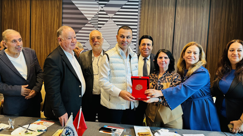 İZSİZ: ‘DOĞU VE GÜNEYDOĞU DERNEĞİ BİZİM İÇİN ÇOK ÖNEMLİ’
