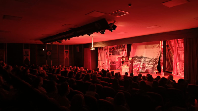 Kartallı Sanatseverler “Seni Alırsa Fırtına” ile Mübadele Dönemine Yolculuk Yaptı