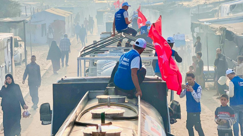 Deniz Feneri’nden En Büyük Su Yardımı Yola Çıktı!