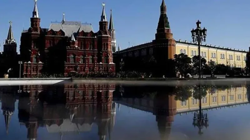 Kremlin’den Karayipler ve Venezuela Uyarısı: “Bölgeyi İstikrarsızlaştıracak Adımlar Atılmamalı”