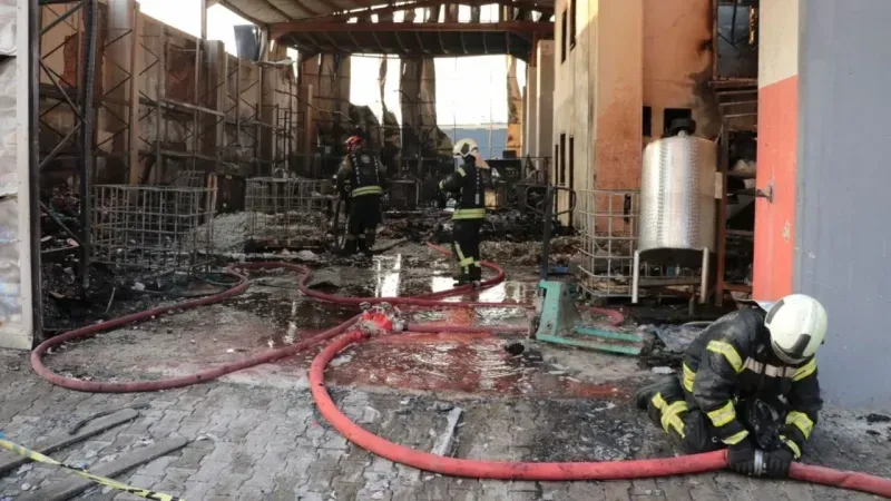 Meclis’te Dilovası patlaması tartışması: İzinsiz atölye nasıl çalıştı ?