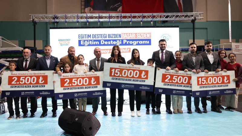 Arnavutköy Belediyesi’nden Öğrencilere 70 Milyon TL’lik Dev Eğitim Bursu