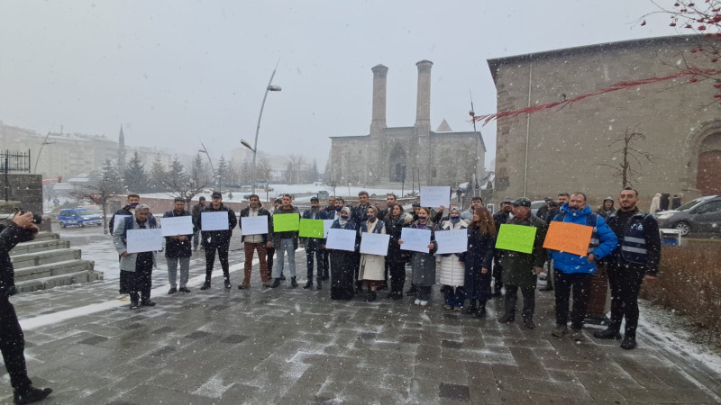 Anahtar Parti Erzurum İl Başkanı Yücel Ahmet İşleyen: “Erzurum göç veriyor, gelecek eriyor”