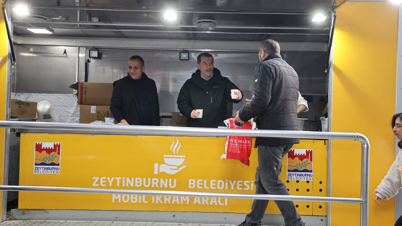 Zeytinburnu’nda Kış Sabahlarına Sıcak Başlangıç: Mobil İkram Aracı 4. Yılında