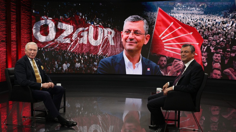 Özgür Özel’den Canlı Yayında Dikkat Çeken Sözler: “İBB’de Yolsuzluk Yapanlar Olabilir”