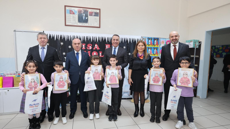 Başkan Dursun Çocukların Karne Heyecanını Paylaştı