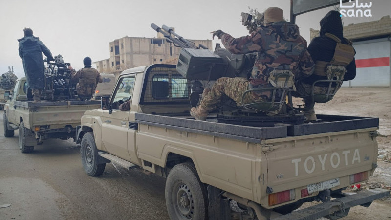 Suriye Ordusu SDG/YPG’ye Karşı İlerliyor: Deyrizor’da Kontrol Sağlandı, Rakka Hattına Dayanıldı