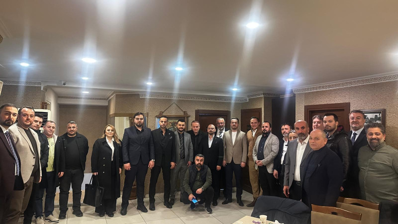 Anahtar Parti Zeytinburnu’da İddialı Yönetimini Tanıttı!