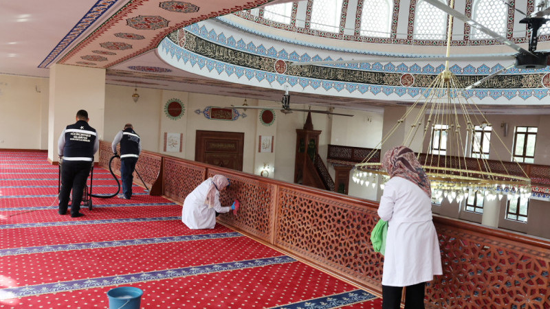 KÜÇÜKÇEKMECE BELEDİYESİ’NDEN BAYRAM HAZIRLIKLARI