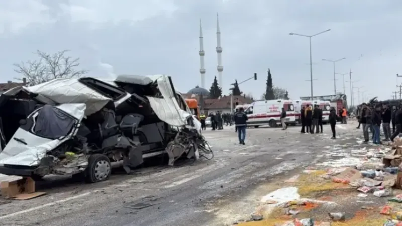 Samsun’da zincirleme trafik kazası: 19 kişi yaralandı