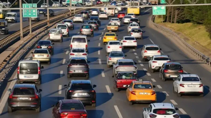Araç sayısında rekor artış: Trafikteki araç sayısı 34 milyonu aştı