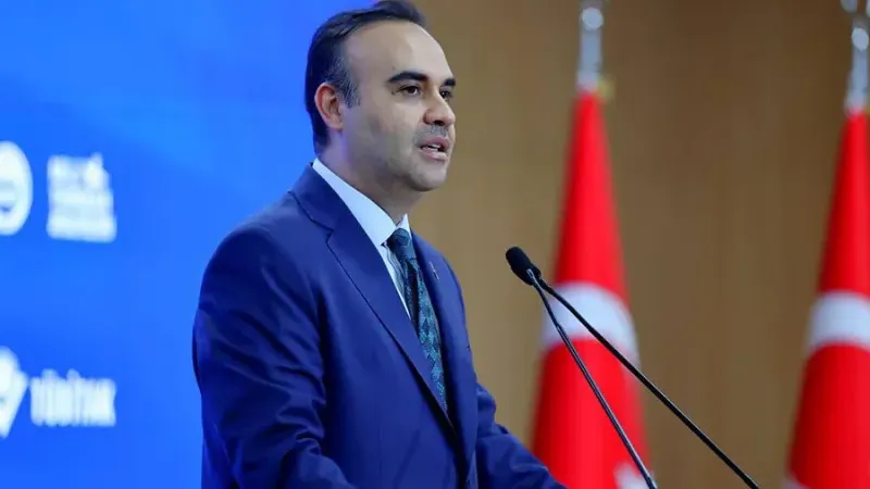 Bakan Kacır'dan bilim olimpiyatlarında büyük başarı mesajı: Gençlerimiz madalyalarla dönüyor