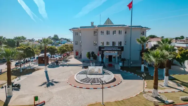 Seferihisar Belediyesi’ne rüşvet operasyonunda 29 tutuklama