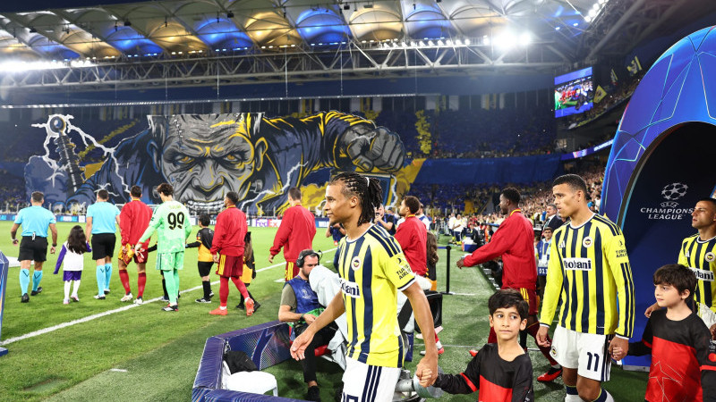 Fenerbahçe Devler Ligi'nde Roma ile Berabere Kaldı: Kartal’ın İstifası Deprem Yarattı