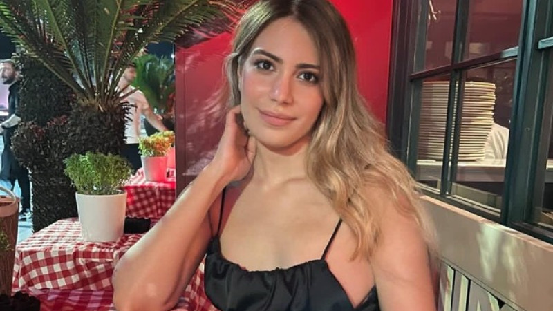 Geleceğin Moda İkonu: Model Deren Nil Yalçıner Zirveyi Hedefliyor!