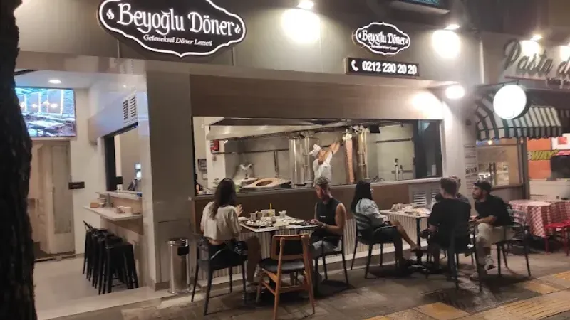 Yeşilköy'ün Yeni Lezzet Durağı: Beyoğlu Döner 