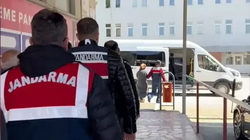 POLİS FETÖ'YE GÖZ AÇTIRMIYOR; 101 ŞÜPHELİYE GÖZALTI!