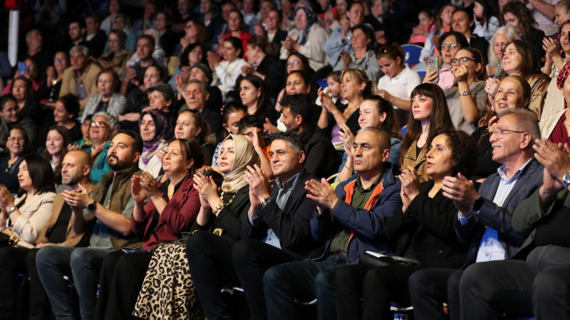 Aliağa'da Karadeniz'in Coşkulu Ezgileri Yankılandı!