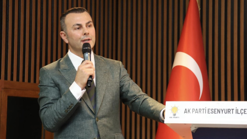 Seyithan İzsiz:  Ak Parti  Yalnız Türkiye’de değil, dünyada da umuttur’