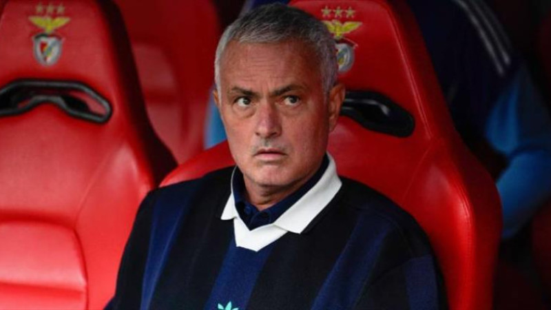 Jose Mourinho’dan İlk Açıklama: “Bitti mi bitti”