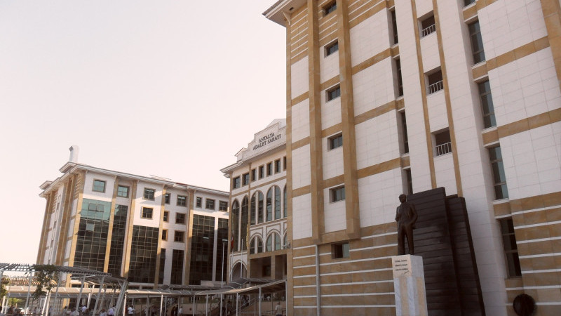Antalya’da Rüşvet Operasyonu: 5 Kişi Tutuklandı