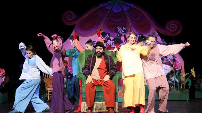 ŞEHİR TİYATROLARI SÖMESTİR TATİLİNDE PERDELERİNİ ÇOCUKLAR İÇİN AÇIYOR