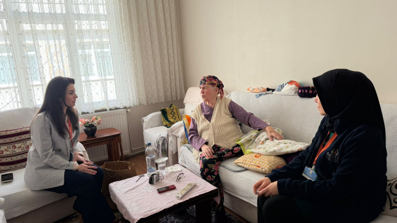 Zeytinburnu’nda Anlamlı Buluşma: Büyükler Unutulmadı