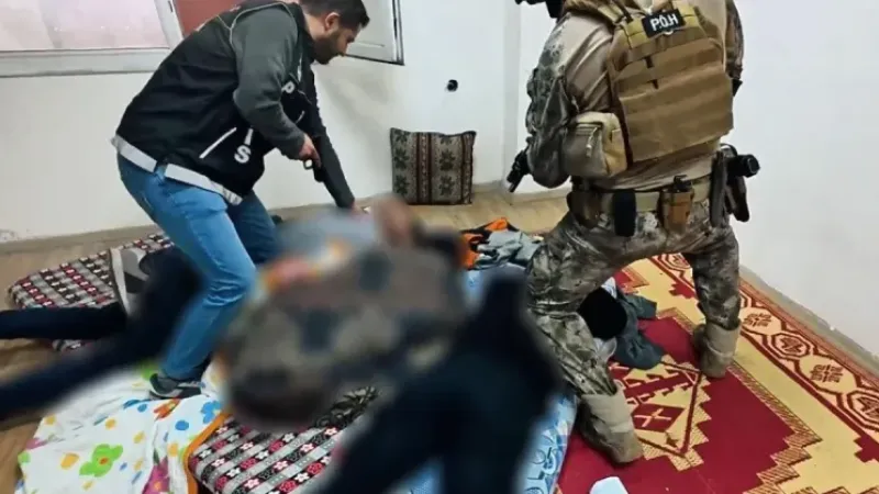 59 ilde dev narkotik operasyonu: Tonlarca uyuşturucu ele geçirildi
