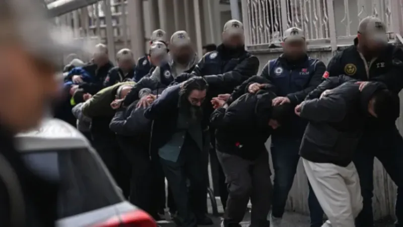 Beşiktaş saldırısında 12 şüpheli adliyeye sevk edildi