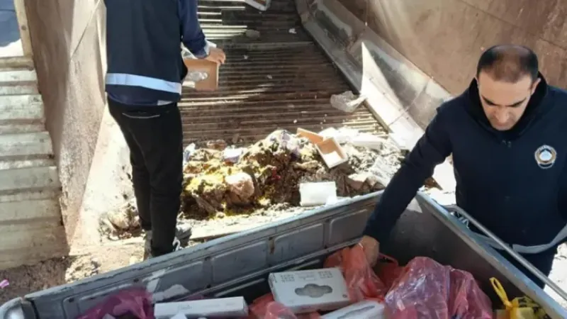 Hakkari’de 500 kilogram bozuk gıda imha edildi
