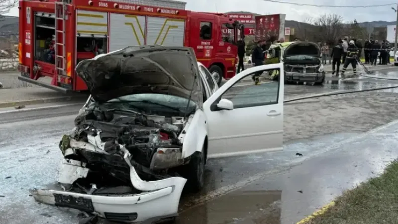 Sivas’ta korkutan kaza: 4’ü altyapı futbolcusu 6 kişi yaralandı