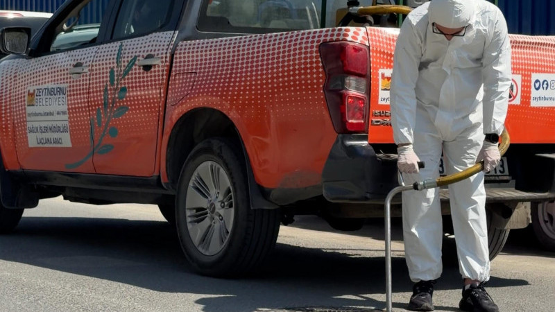 Zeytinburnu’nda Sivrisinekle Mücadele Sürüyor