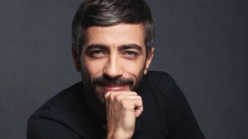 RESUL DİNDAR 19 MAYIS'TA YAVRU VATANDA!