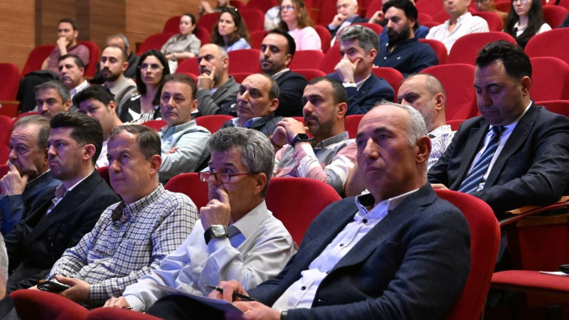 ŞİŞLİ’DE KENTSEL DÖNÜŞÜM VE İMAR UYGULAMALARINA İLİŞKİN BİLGİLENDİRME TOPLANTISI