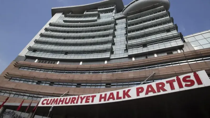 CHP’de kurultay tartışması sürüyor: Tedbir kararına itiraz reddedildi