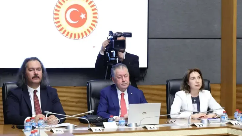 Prof. Dr. Kamer: Çocukların dijital güvenliği artırılmalı