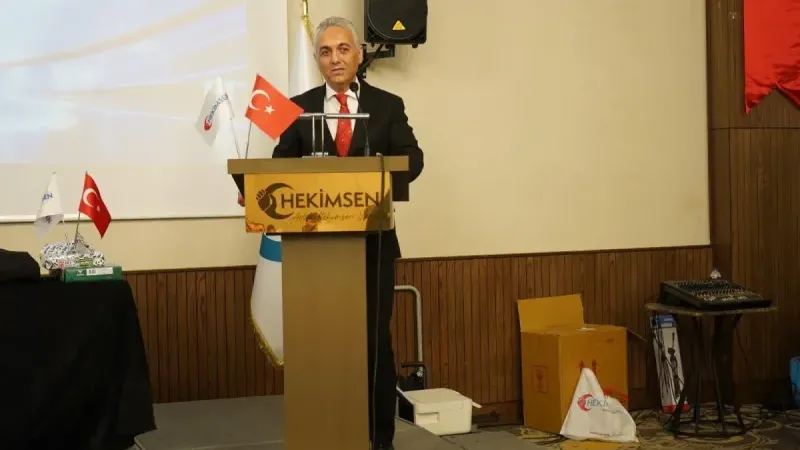 HEKİMSEN’de güven tazelendi: Adil Kurban yeniden Genel Başkan seçildi