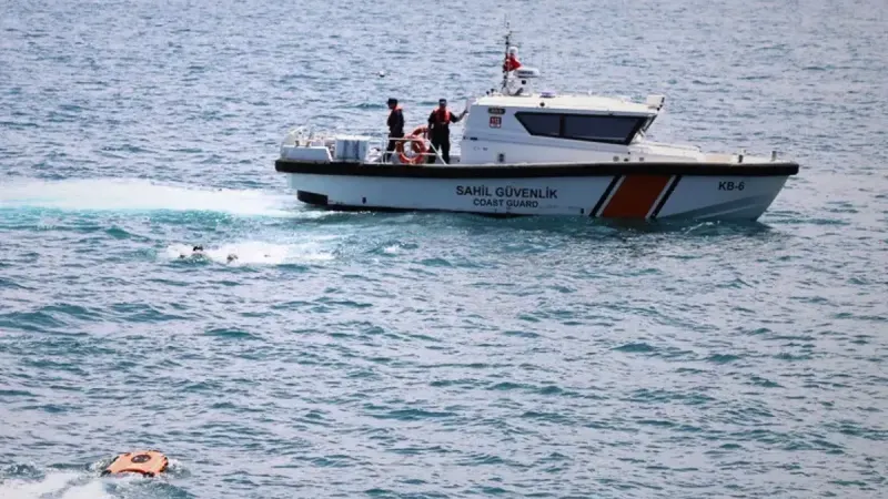 Samandağ’da rip akıntısına kapılan 2 kişi kurtarıldı